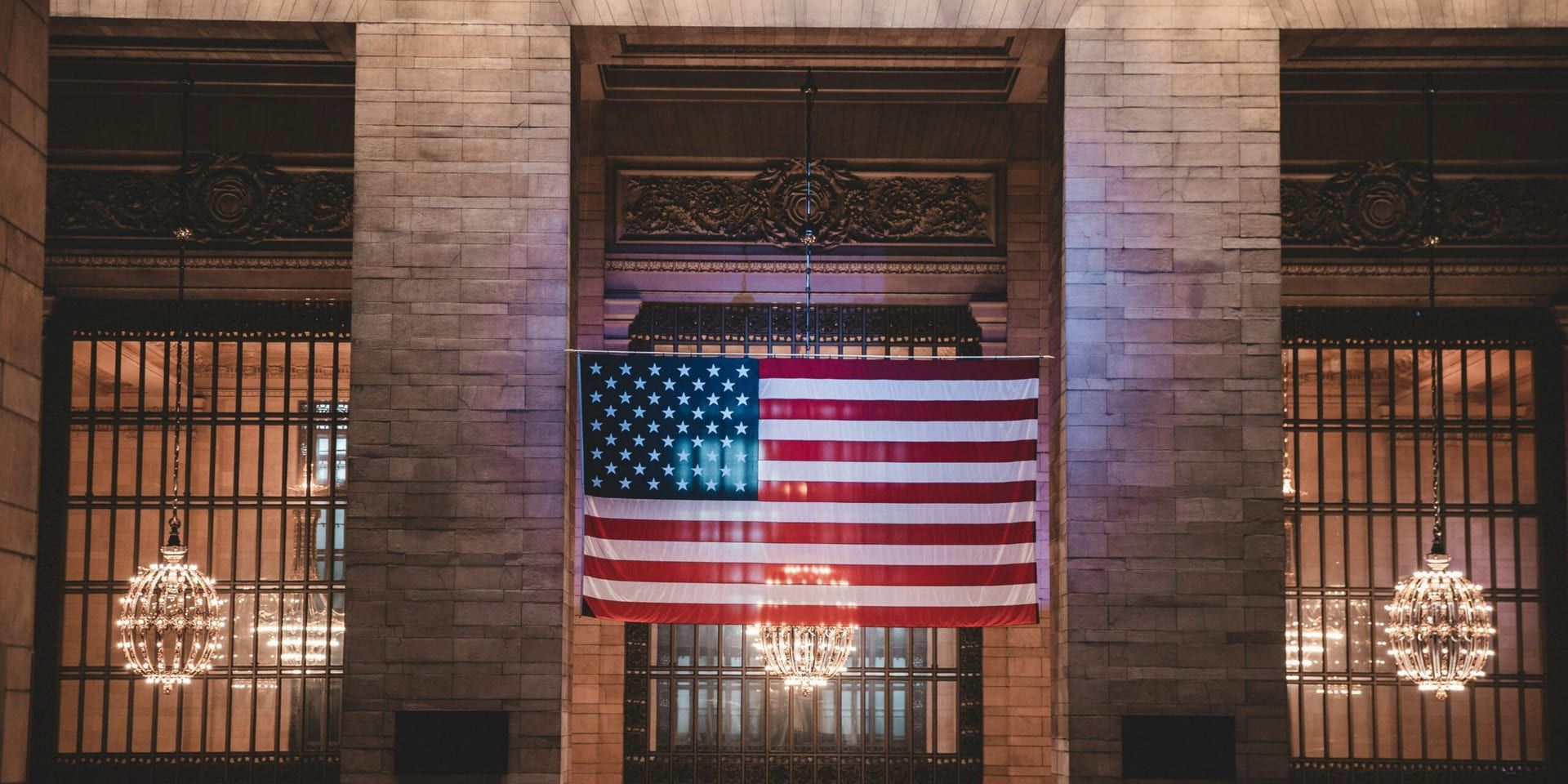Banking and Shipping Services to Pause on Memorial Day 2025