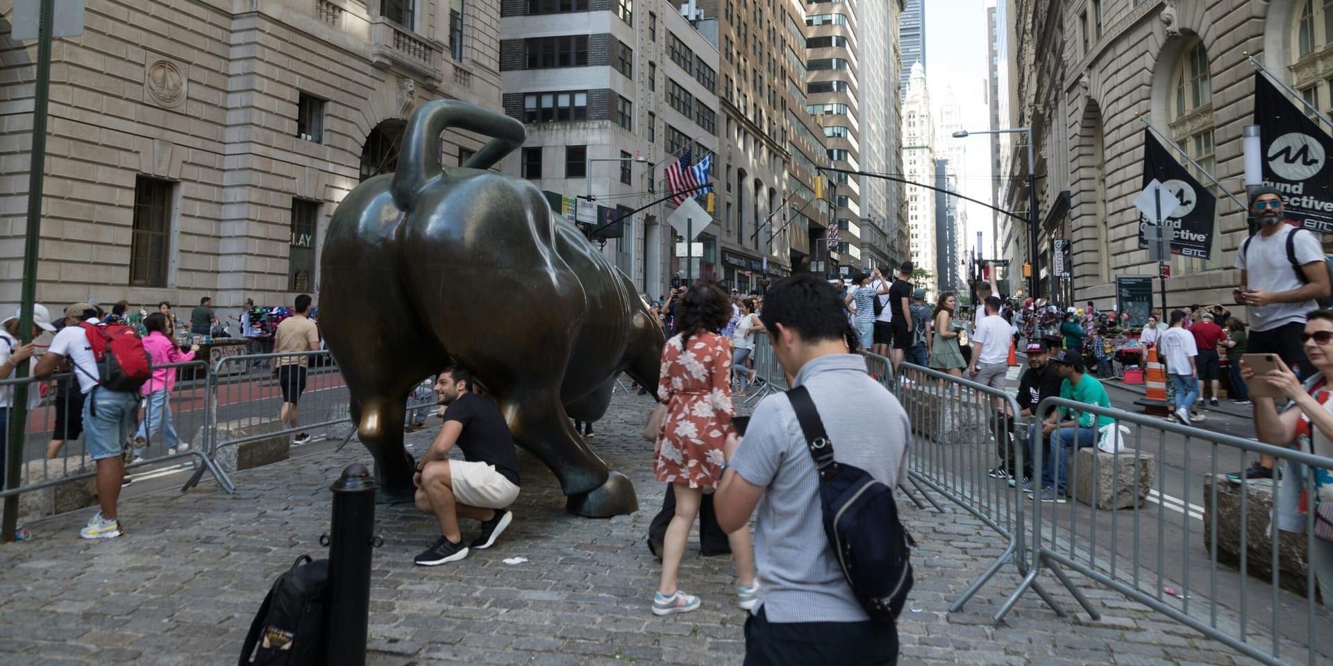 Wall Street Ends Mixed as Markets Digest New Tariff Threats