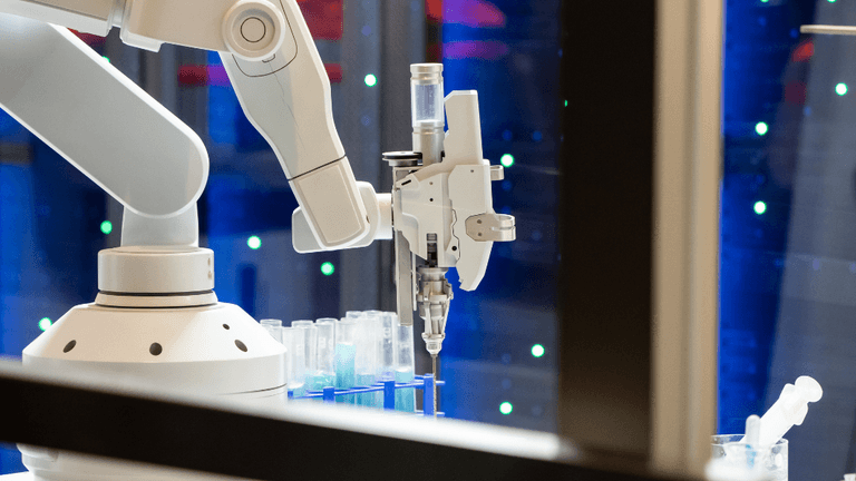 AI-Driven Workforce Changes Spark Leadership Debate Across the Tech Industry
