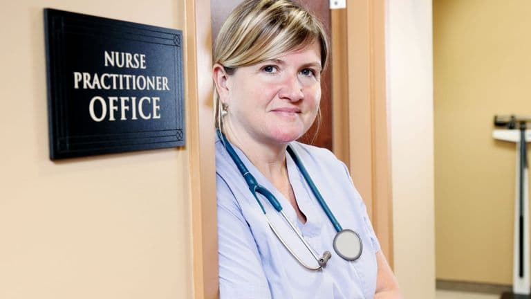 Nurse Practitioners, IT Managers Lead 2025 Best Jobs Rankings