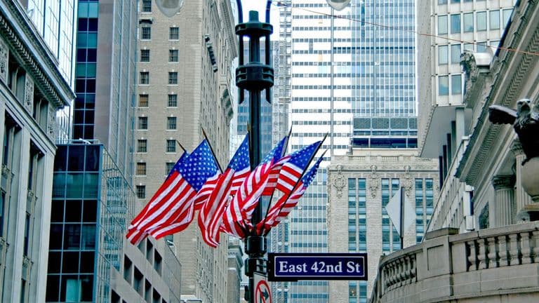 U.S. Inflation Holds Steady While Major Banks Deliver Robust Q2 Results, Bolstering Investor Sentiment