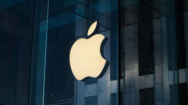 Apple Agrees to $95 Million Settlement Over Siri Privacy Violations