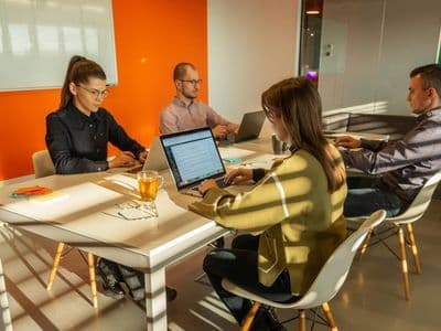 Co-Working Spaces See Renewed Interest Amid Shifting Workplace Trends