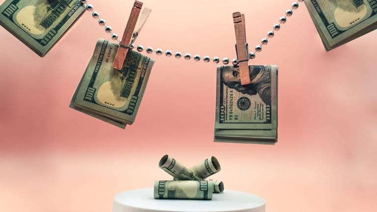 U.S. Dollar Hits Three-Year Low Amid Fed Leadership Uncertainty and Policy Shifts