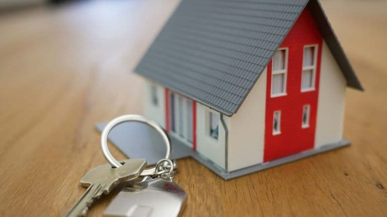 Mortgage Rates Dip to 6.67%, Offering Relief to Summer Homebuyers