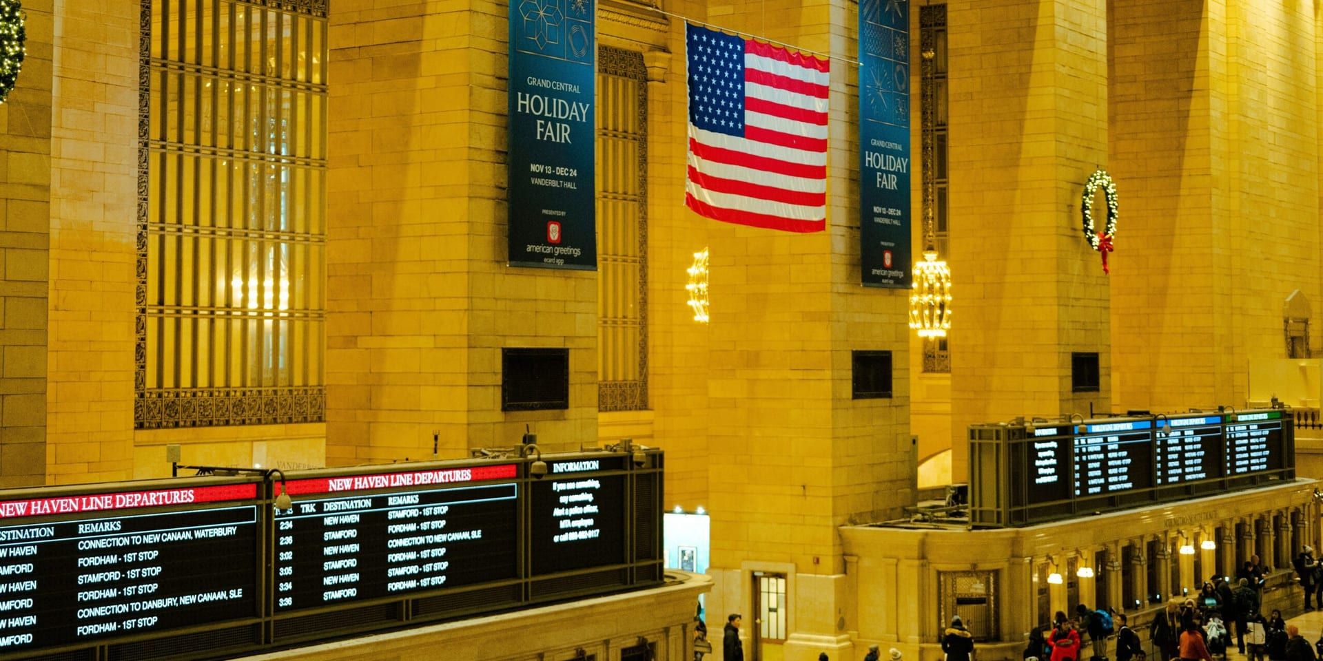 U.S. Stock Market Surges to Record Highs Amid Easing Trade Tensions and Robust Corporate Earnings