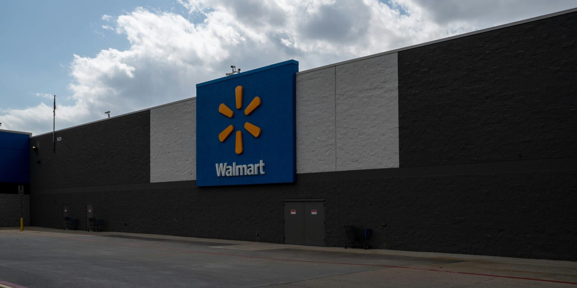 Walmart’s Strategic Index Shift Poised to Influence U.S. Markets